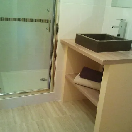 Bed & Breakfast D'hotes La Grange Au Bois 3*
