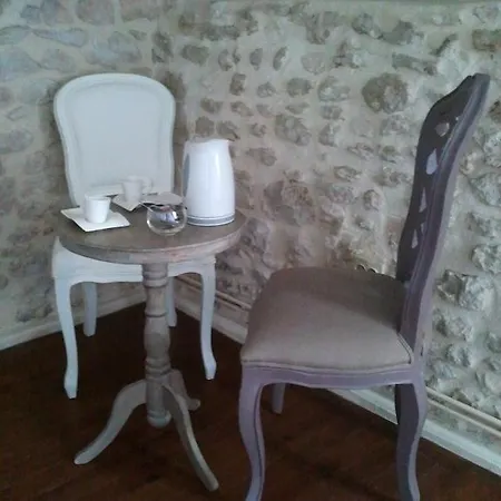 فندق مبيت وإفطار D'hotes La Grange Au Bois Champagne-et-Fontaine