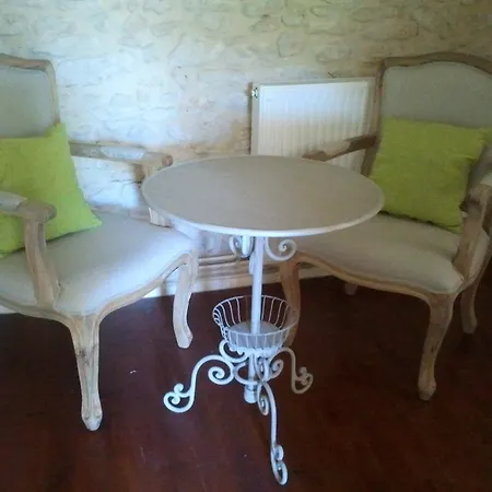 Bed & Breakfast D'hotes La Grange Au Bois Champagne-et-Fontaine